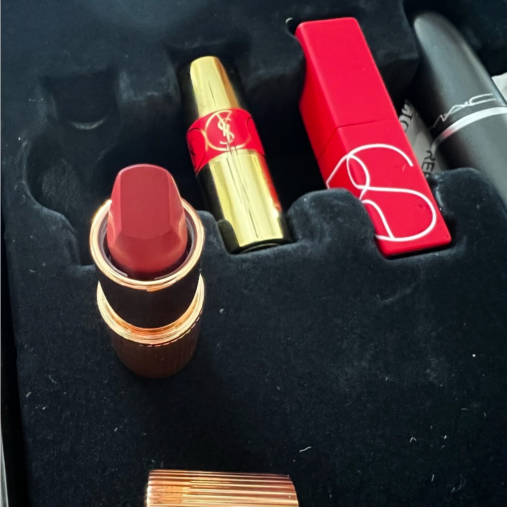 Party Lip Edit from Bloomingdale’s - Picture 4 of 7